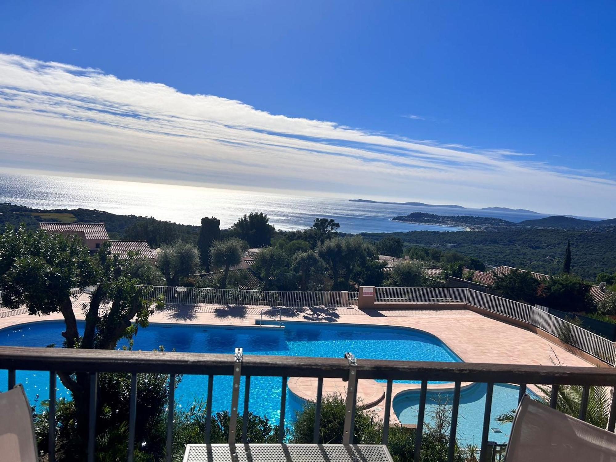 Studio Pool House Vue Mer Panoramique Amazing Sea View Wifi Linge Linen Inclut Aircondition La Croix-Valmer Exteriér fotografie